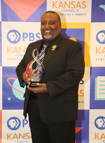 VCH_RJDoleAward_HWillis24